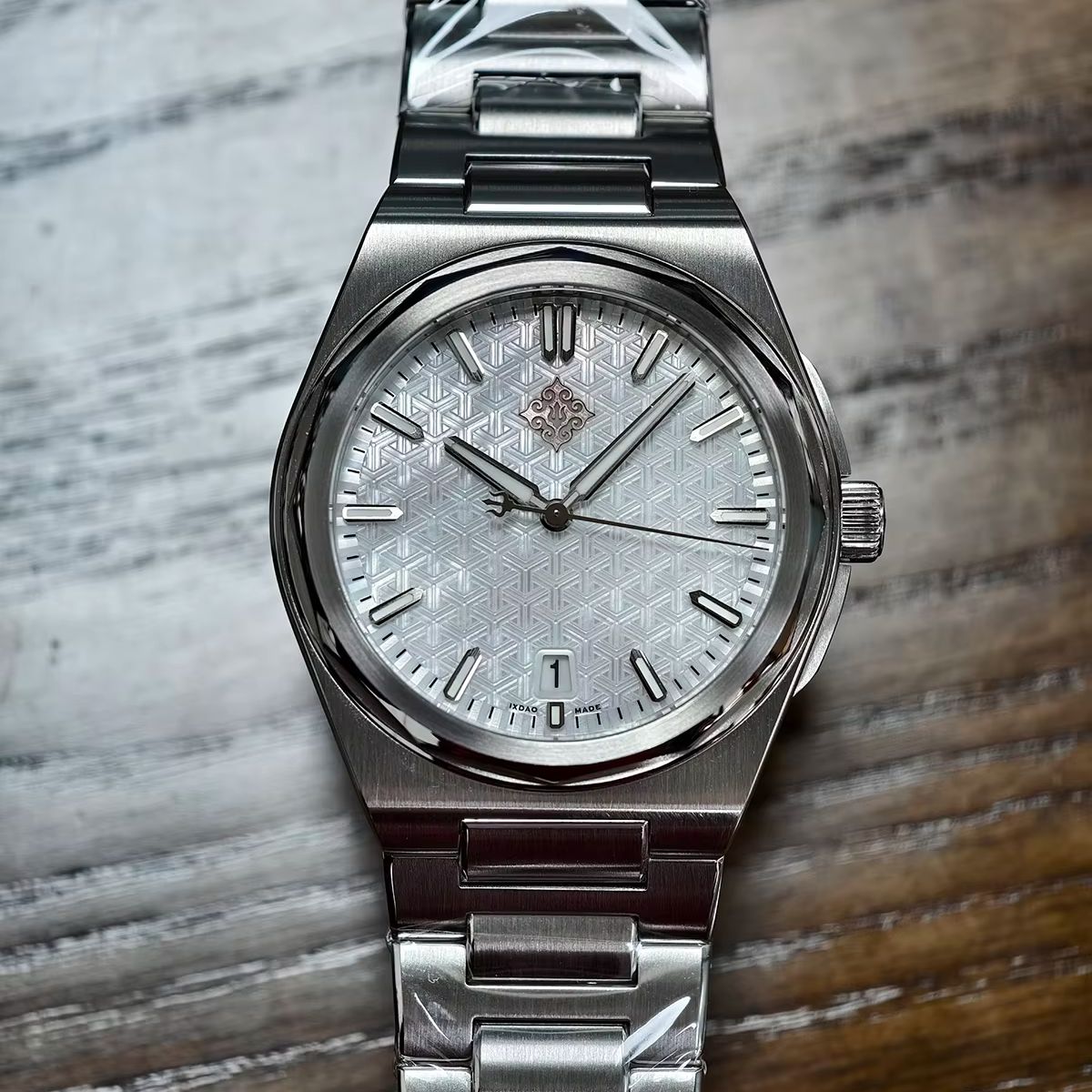 IX&DAO 2026 New Warrior 37mm J - Omega Watch Constellation ulasan dan harga