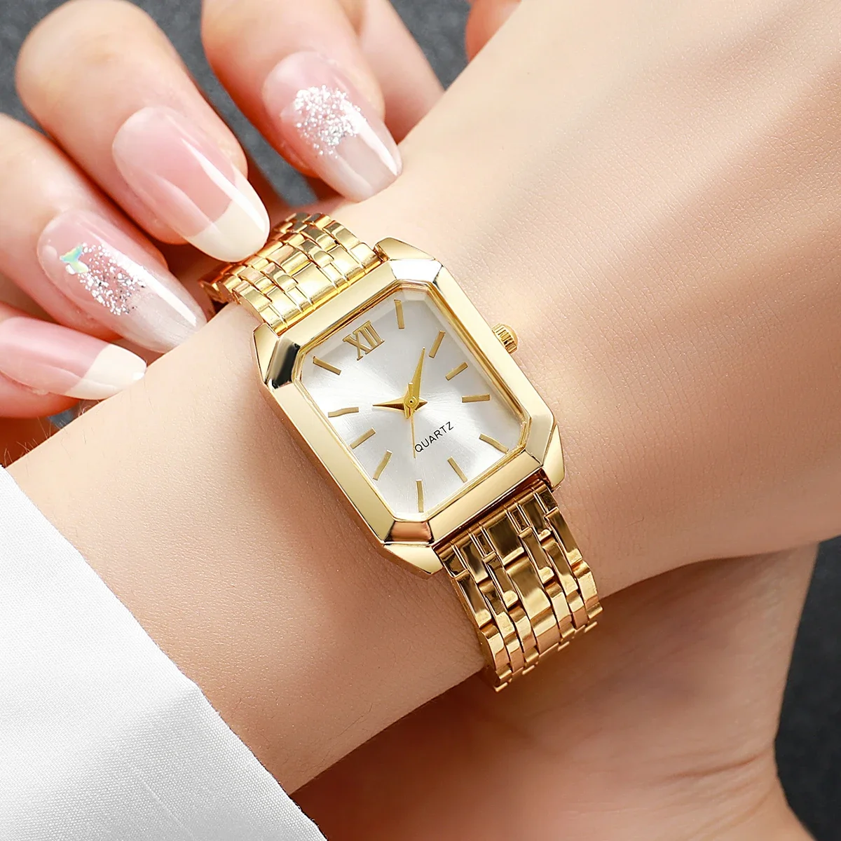 Jam Tangan Wanita Model Kotak  - Luxury Watch Women ulasan dan harga
