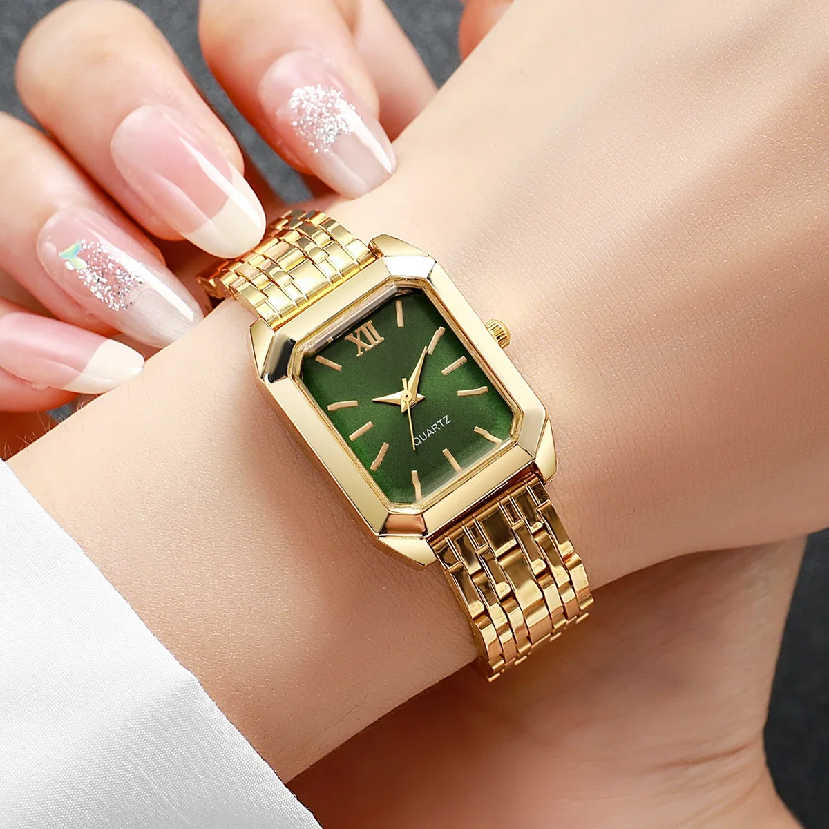 Jam Tangan Wanita Model Kotak  - Luxury Watch Women ulasan dan harga